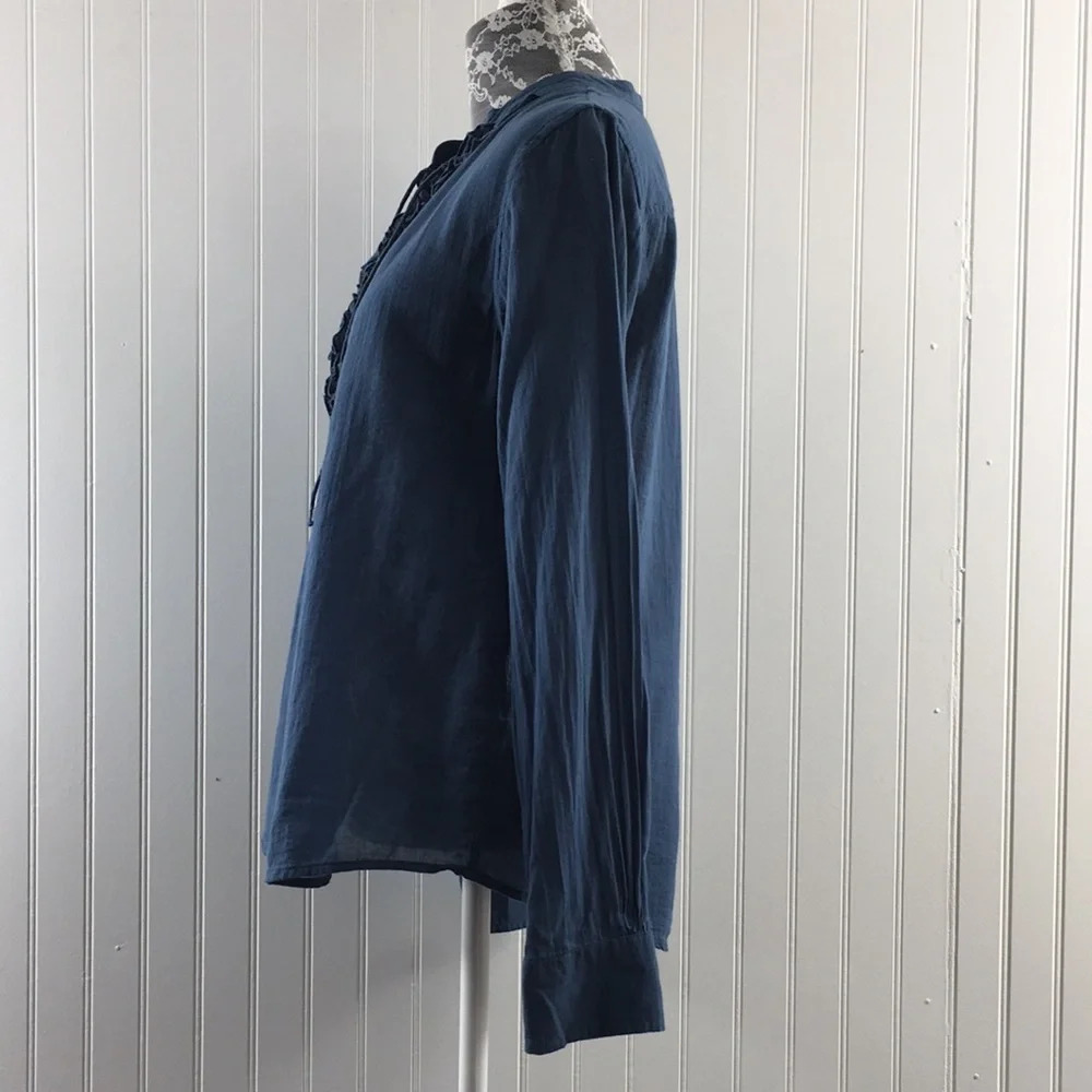 Lauren Jeans Co Blue Ruffle‎ Button Front Shirt - Picture 4 of 9